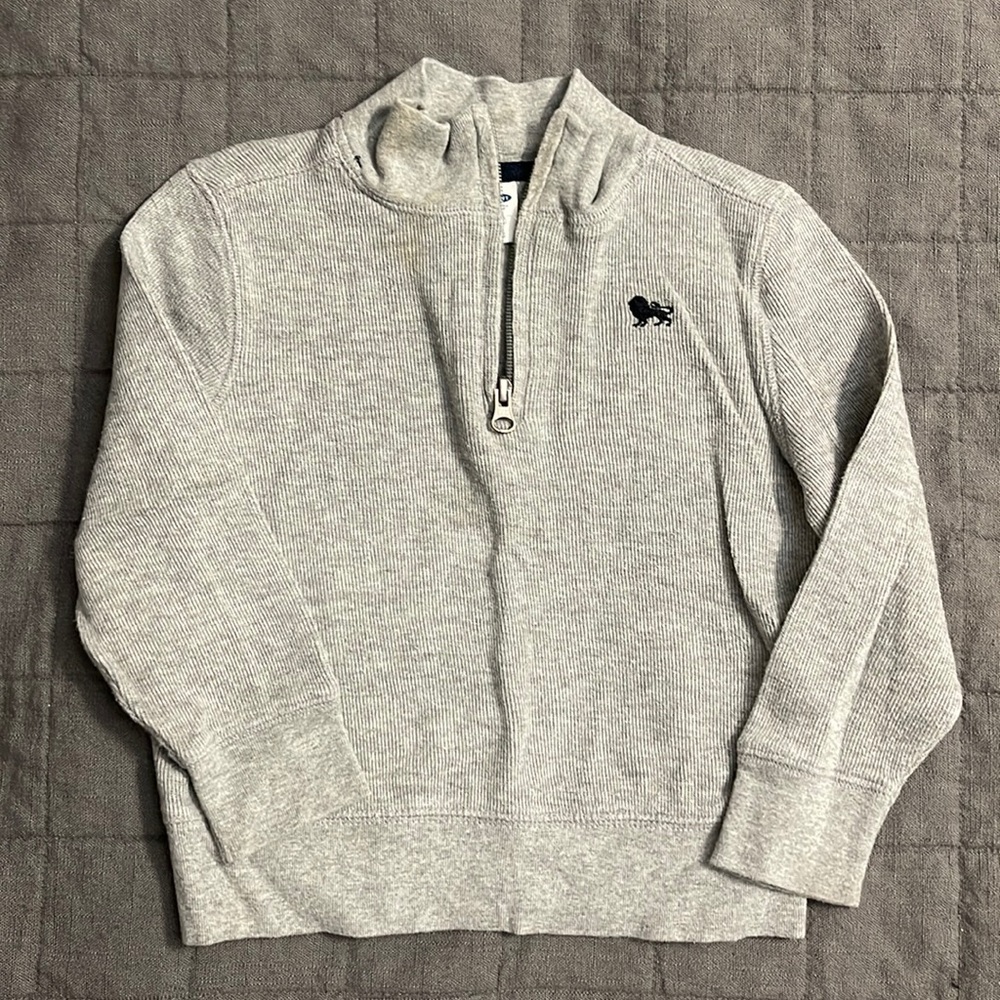 Old Navy Gray Sweater